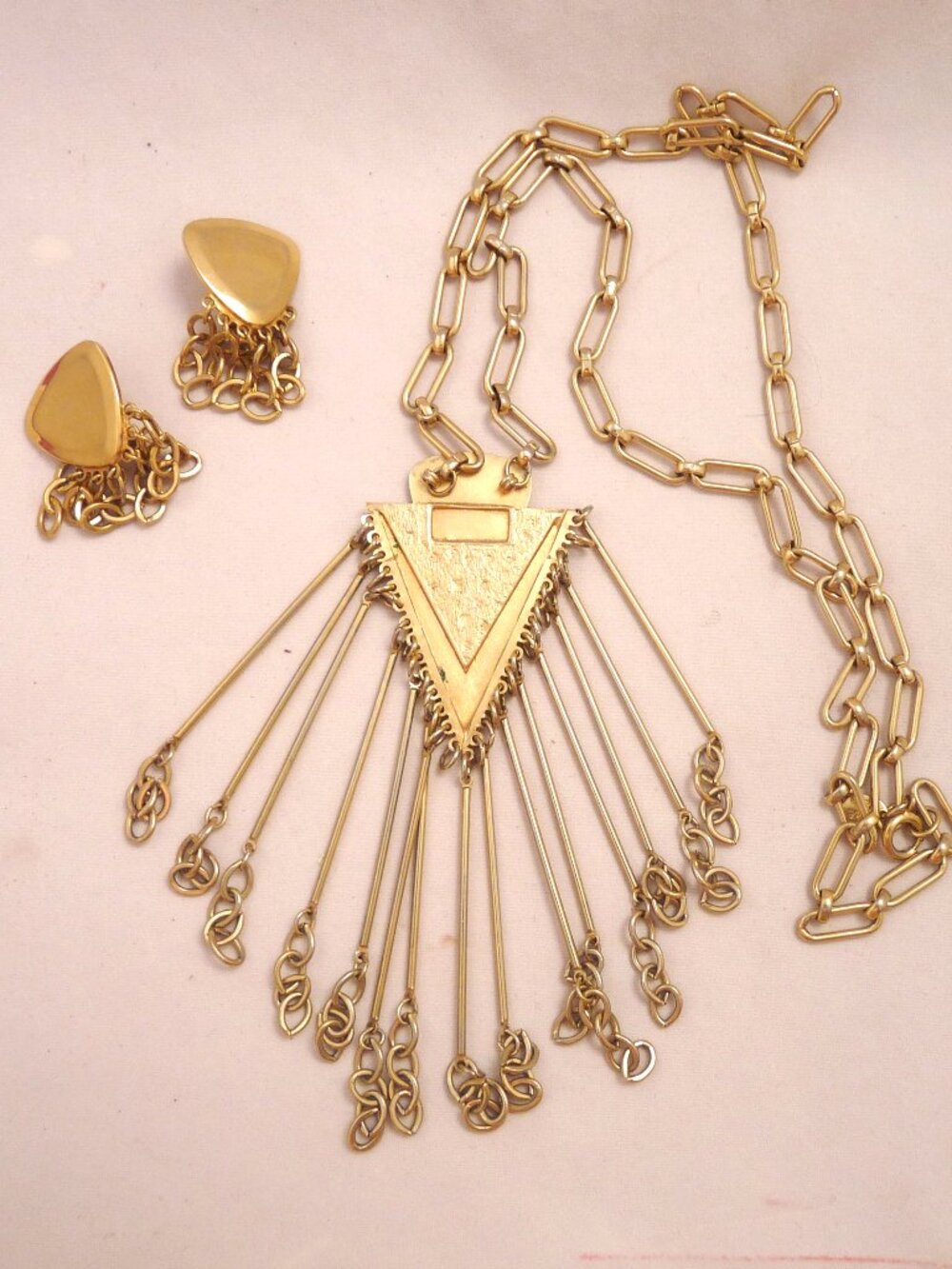 Vintage Park Lane demi parure necklace pendent earrings set clip gold art deco